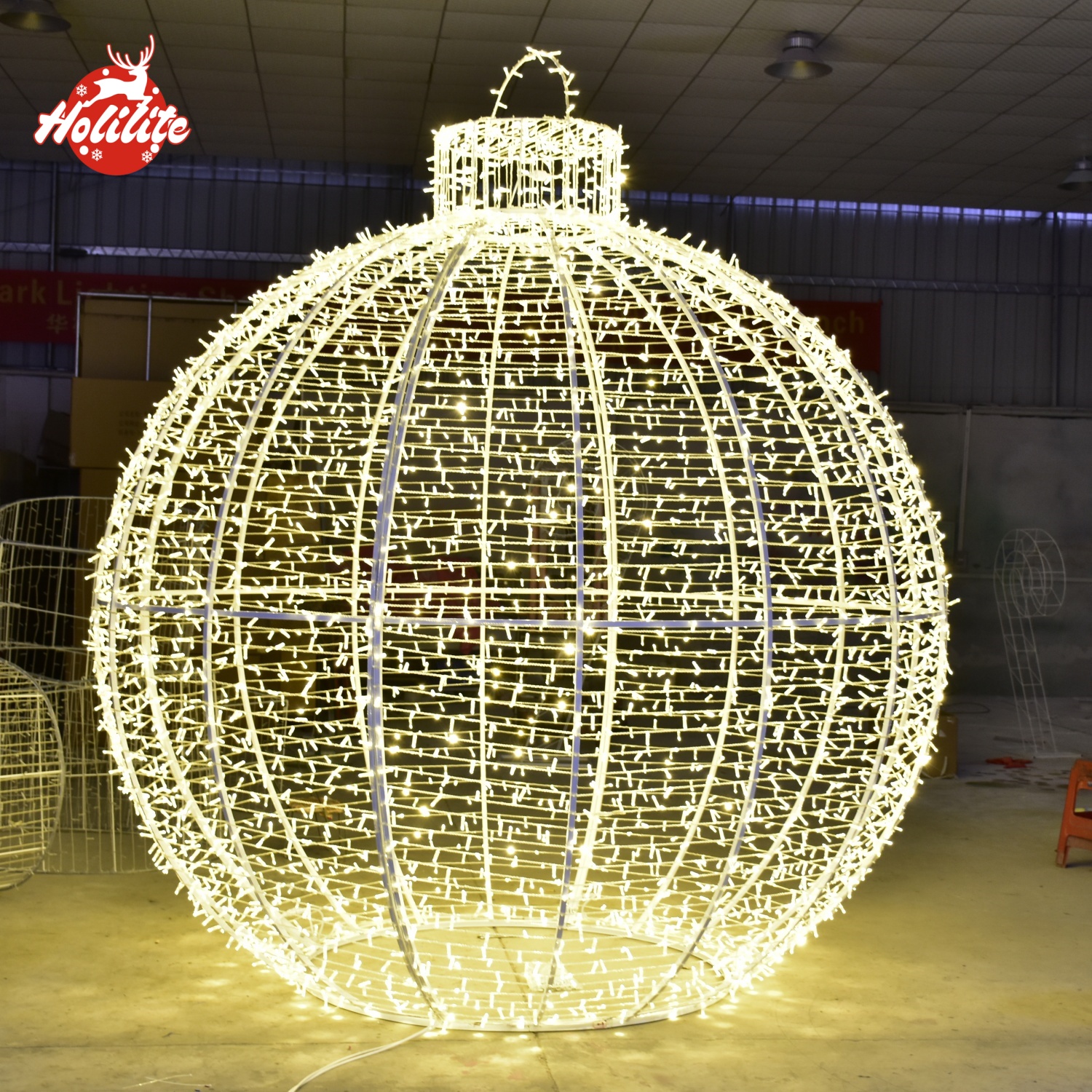 Waterproof large ball motif light for outdoor commercial lighting projects