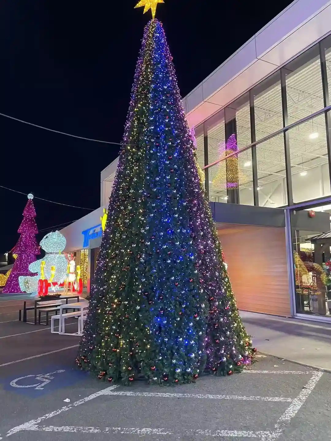 Adornos gigantes para el árbol de Navidad de exterior - holilite.com, image size:1080x1440