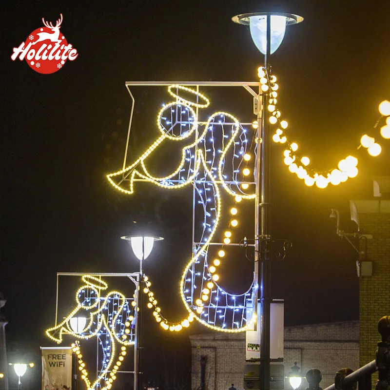 2D Festive Street Pole Lights Along City Main Roads