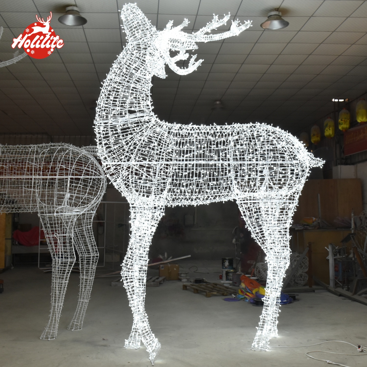 Sculpture lumineuse de rennes à tête haute de qualité commerciale pour les fêtes de Noël et les festivals d'hiver en plein air