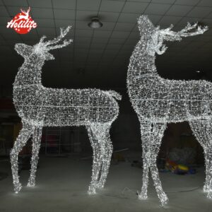 Sculpture lumineuse extérieure à LED en forme de renne pour les parcs commerciaux et les projets d'éclairage des fêtes de fin d'année