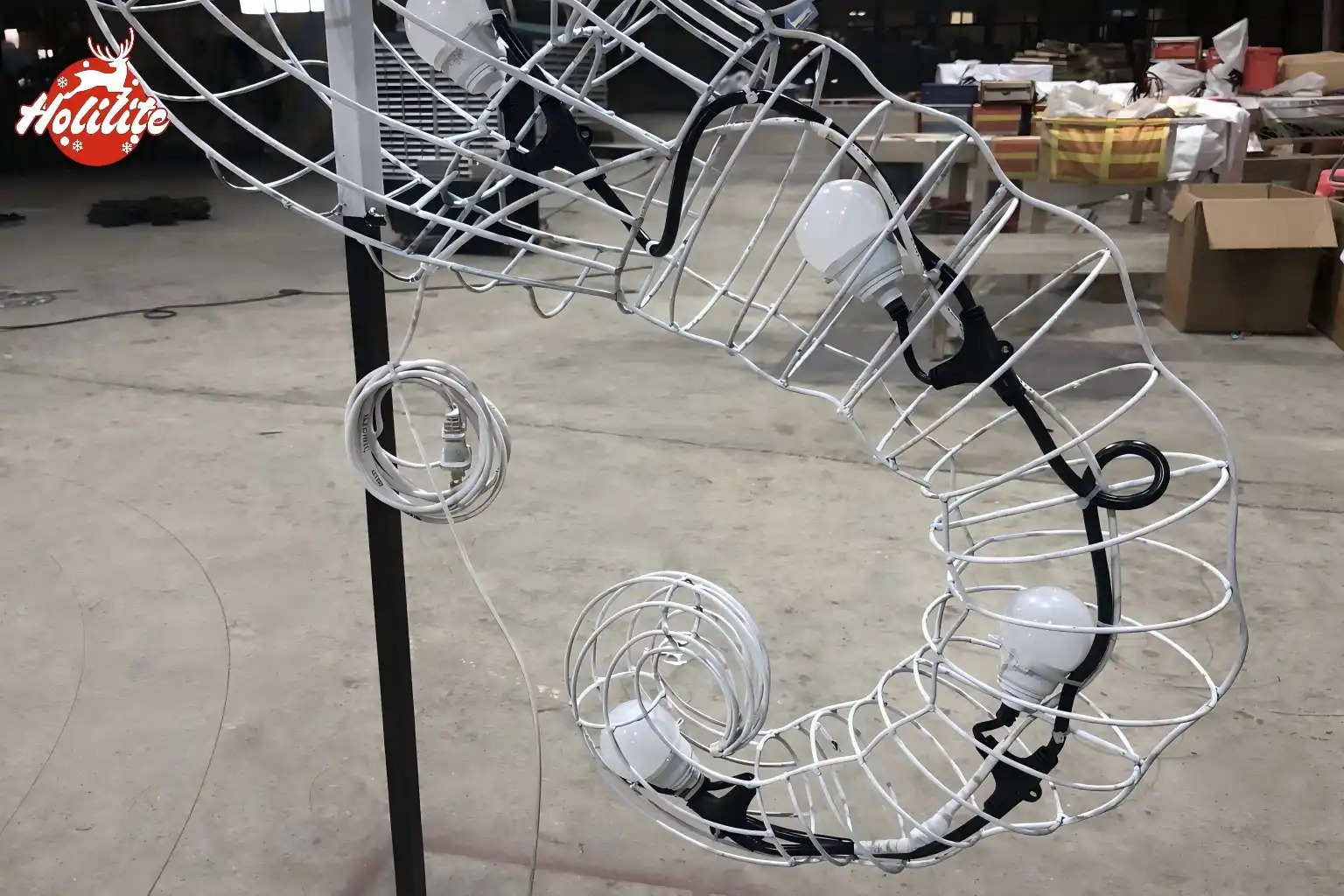 The internal structure of lantern3