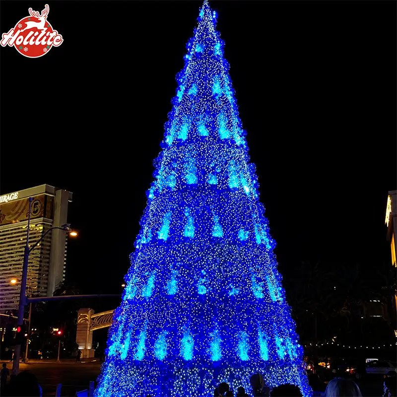Light Up Christmas Tree (4)