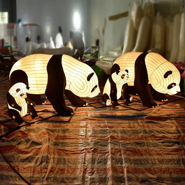 Animal lantern sculptures (4)