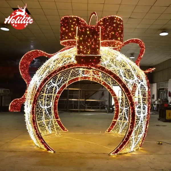 Giant Gift Arch (4)